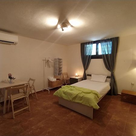 Karavos Grove Villa Kato Lekhonia Exterior photo